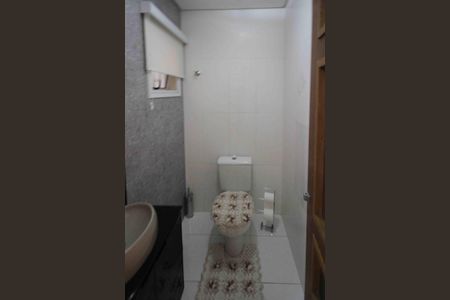 Casa à venda com 85m², 2 quartos e 2 vagas Casa à venda com 85m², 2 quartos e 2 vagasLavabo