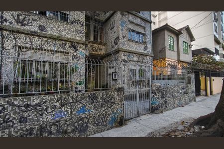 Apartamento à venda com 65m², 1 quarto e sem vaga Apartamento à venda com 65m², 1 quarto e sem vagaFachada do Prédio