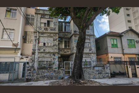 Apartamento à venda com 65m², 1 quarto e sem vaga Apartamento à venda com 65m², 1 quarto e sem vagaFachada do Prédio