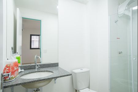 Apartamento para alugar com 33m², 1 quarto e sem vagaBanheiro da Suíte