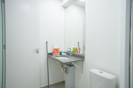 Apartamento para alugar com 33m², 1 quarto e sem vagaBanheiro da Suíte