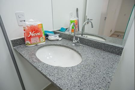 Apartamento para alugar com 33m², 1 quarto e sem vagaBanheiro da Suíte