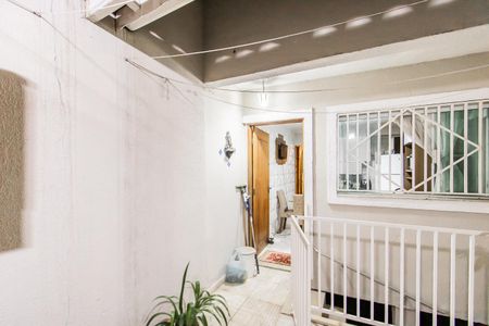 Casa à venda com 290m², 2 quartos e 4 vagas Casa à venda com 290m², 2 quartos e 4 vagasÁrea de Serviço