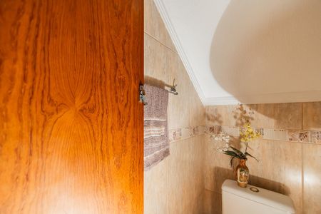 Casa à venda com 290m², 2 quartos e 4 vagas Casa à venda com 290m², 2 quartos e 4 vagasLavabo da Sala