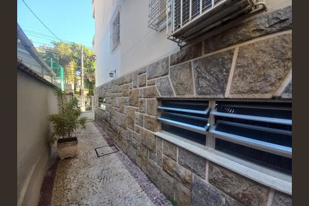 Apartamento à venda com 70m², 2 quartos e 1 vagaFoto 04