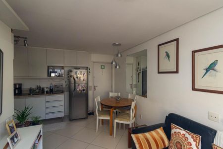 Apartamento à venda com 44m², 2 quartos e sem vaga Apartamento à venda com 44m², 2 quartos e sem vagaSala