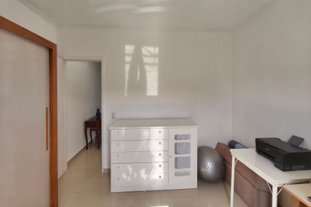 Casa de condomínio à venda com 94m², 2 quartos e 1 vagaQuarto 2