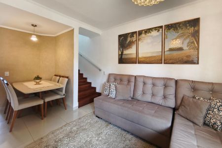 Casa de condomínio à venda com 94m², 2 quartos e 1 vagaSala