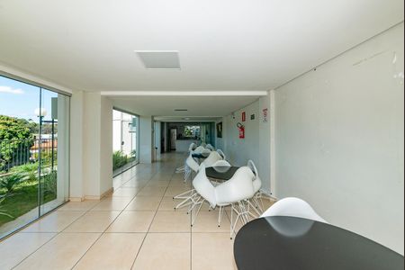 Apartamento à venda com 58m², 2 quartos e 1 vagaÁrea comum