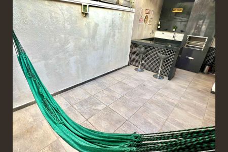 Casa à venda com 198m², 3 quartos e 3 vagas Casa à venda com 198m², 3 quartos e 3 vagasEspaço Gourmet