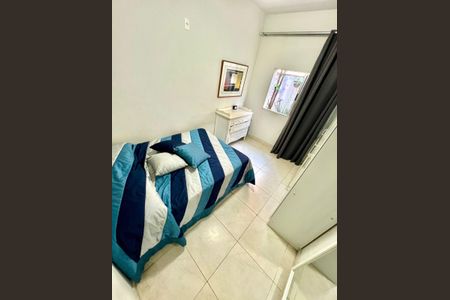 Casa à venda com 198m², 3 quartos e 3 vagas Casa à venda com 198m², 3 quartos e 3 vagasQuarto 2