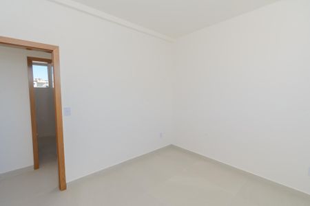 Apartamento à venda com 130m², 3 quartos e 2 vagas Apartamento à venda com 130m², 3 quartos e 2 vagasQuarto