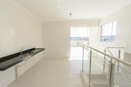 Apartamento à venda com 130m², 3 quartos e 2 vagas Apartamento à venda com 130m², 3 quartos e 2 vagasCozinha