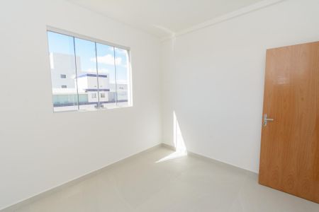Apartamento à venda com 130m², 3 quartos e 2 vagas Apartamento à venda com 130m², 3 quartos e 2 vagasSuíte