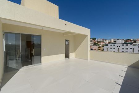 Apartamento à venda com 130m², 3 quartos e 2 vagas Apartamento à venda com 130m², 3 quartos e 2 vagasCobertura
