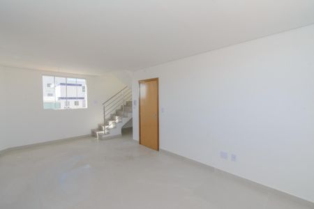 Apartamento à venda com 130m², 3 quartos e 2 vagas Apartamento à venda com 130m², 3 quartos e 2 vagasSala
