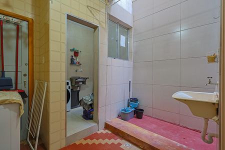 Apartamento à venda com 70m², 2 quartos e 1 vaga Apartamento à venda com 70m², 2 quartos e 1 vagaÁrea de Serviço