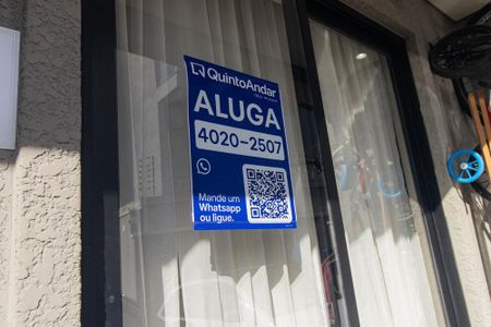 Casa de condomínio para alugar com 80m², 2 quartos e 1 vaga Casa de condomínio para alugar com 80m², 2 quartos e 1 vagaPlaquinha