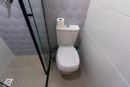 Casa de condomínio para alugar com 80m², 2 quartos e 1 vaga Casa de condomínio para alugar com 80m², 2 quartos e 1 vagaBanheiro Social