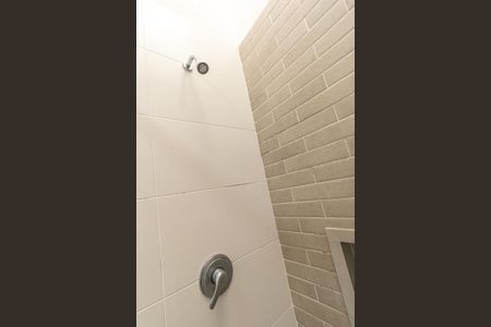 Casa de condomínio para alugar com 80m², 2 quartos e 1 vaga Casa de condomínio para alugar com 80m², 2 quartos e 1 vagaBanheiro da Suíte