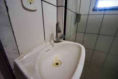 Casa de condomínio à venda com 50m², 2 quartos e sem vagaBanheiro