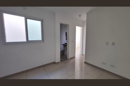 Apartamento à venda com 77m², 2 quartos e 1 vaga Apartamento à venda com 77m², 2 quartos e 1 vagaSala