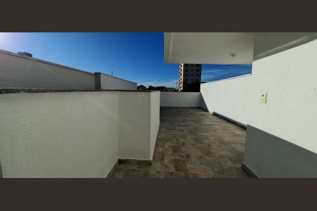 Apartamento à venda com 77m², 2 quartos e 1 vaga Apartamento à venda com 77m², 2 quartos e 1 vagaCobertura
