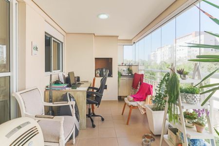 Apartamento à venda com 85m², 3 quartos e 2 vagasVaranda / Lavanderia