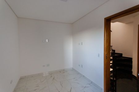 Casa para alugar com 96m², 2 quartos e 1 vaga Casa para alugar com 96m², 2 quartos e 1 vagaQuarto