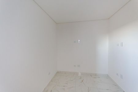 Casa para alugar com 96m², 2 quartos e 1 vaga Casa para alugar com 96m², 2 quartos e 1 vagaQuarto