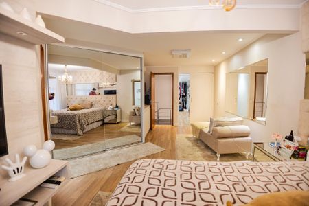 Apartamento à venda com 170m², 2 quartos e 3 vagasSuíte 2