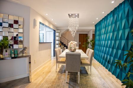 Apartamento à venda com 170m², 2 quartos e 3 vagasSala