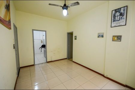 Apartamento à venda com 79m², 3 quartos e sem vagaSala