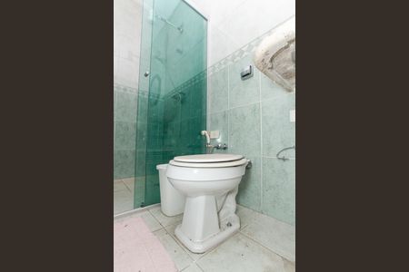 Casa à venda com 310m², 3 quartos e 4 vagasSalão Banheiro