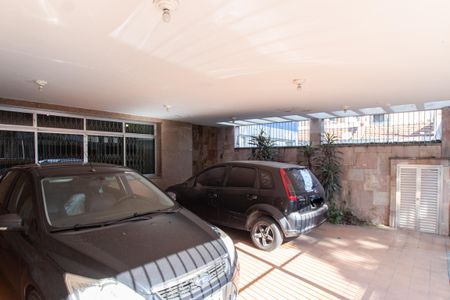 Casa à venda com 310m², 3 quartos e 4 vagasGaragem