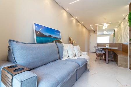 Apartamento à venda com 52m², 2 quartos e 1 vaga Apartamento à venda com 52m², 2 quartos e 1 vagaSala