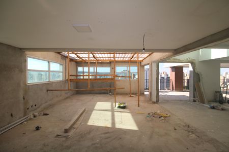 Apartamento à venda com 335m², 3 quartos e 5 vagasCozinha