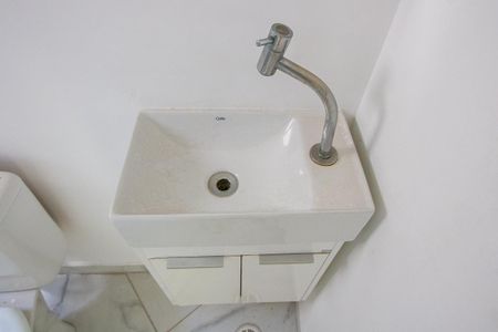 Apartamento à venda com 102m², 2 quartos e 2 vagasBanheiro social