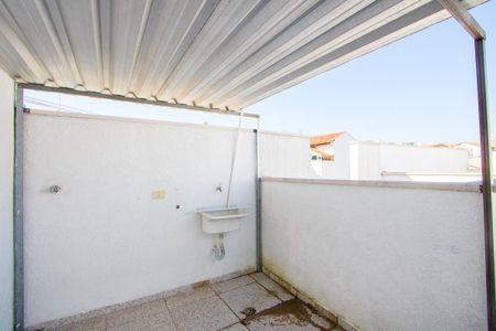 Apartamento à venda com 102m², 2 quartos e 2 vagasÁrea de serviço