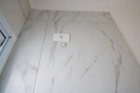 Apartamento à venda com 102m², 2 quartos e 2 vagasBanheiro social