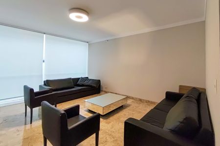 Apartamento à venda com 180m², 3 quartos e 2 vagasÁrea comum - Salão de festas