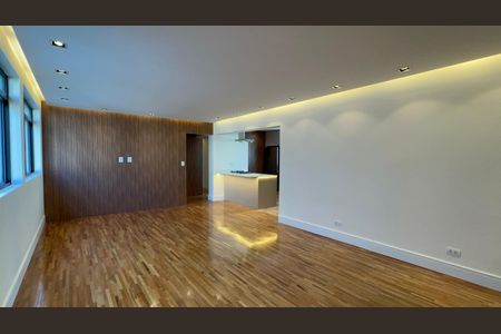 Apartamento à venda com 180m², 3 quartos e 2 vagasSala