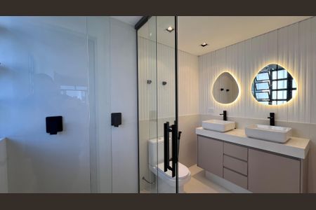 Apartamento à venda com 180m², 3 quartos e 2 vagasBanheiro da Suíte 3