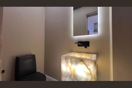 Apartamento à venda com 180m², 3 quartos e 2 vagasLavabo