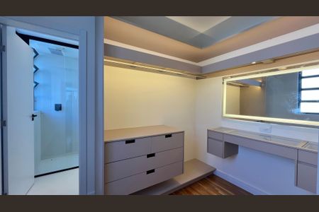 Apartamento à venda com 180m², 3 quartos e 2 vagasCloset da suíte 3