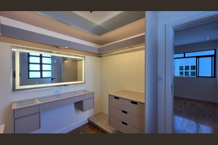 Apartamento à venda com 180m², 3 quartos e 2 vagasCloset da suíte 3