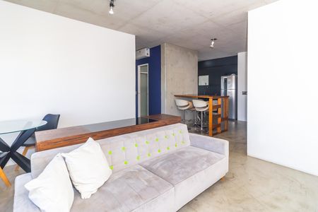 Apartamento para alugar com 70m², 2 quartos e 1 vaga Apartamento para alugar com 70m², 2 quartos e 1 vagaSala