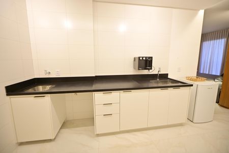 Apartamento para alugar com 40m², 1 quarto e 1 vagaSala/Cozinha
