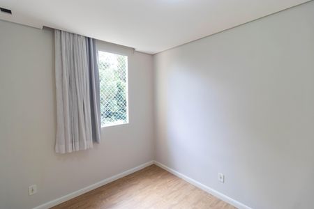 Apartamento para alugar com 58m², 3 quartos e 1 vagaQuarto 01