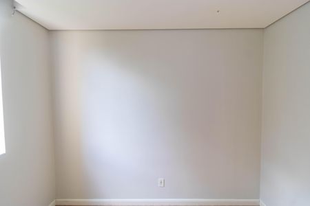 Apartamento para alugar com 58m², 3 quartos e 1 vagaQuarto 01